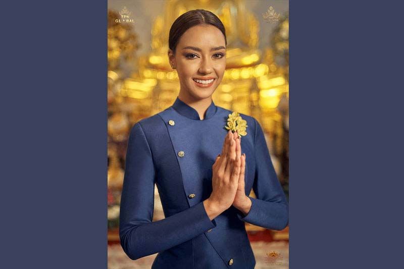 สวยตะลึง! อแมนดา ในลุคชุดไทยจิตรลดาประยุกต์