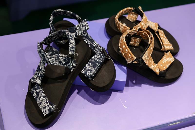 ‘Buffollow’รองเท้าสตรีทสไตล์เท่ๆ  สีสันแห่งความสนุกแบบฉบับคนรักษ์โลก