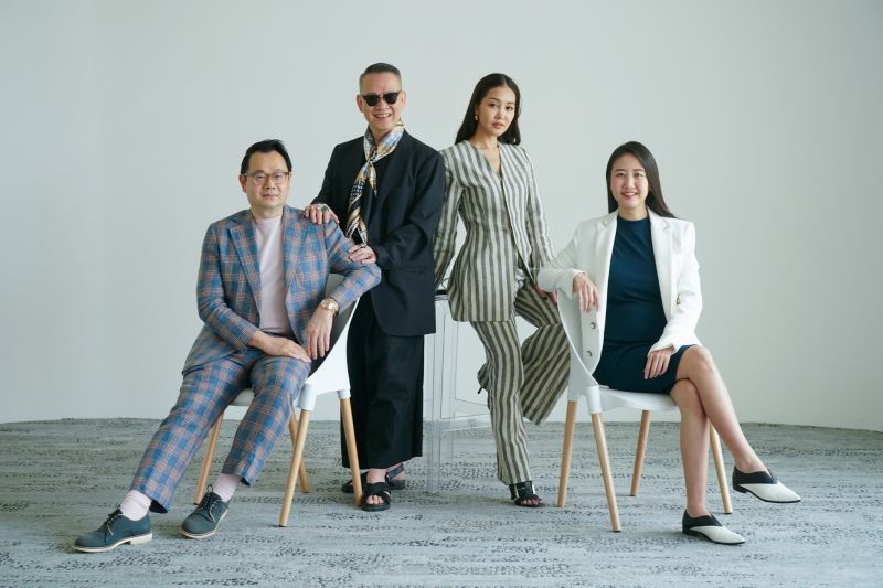 3 กูรูแฟชั่นนำ 15 แบรนด์ไทยฉายแววปังบนรันเวย์แฟชั่นครั้งใหญ่