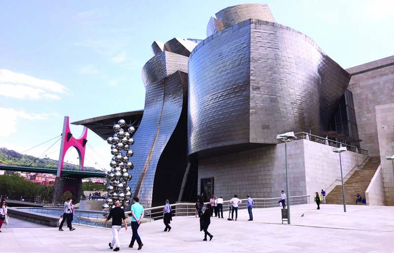 แหวกฟ้าหาฝัน : Guggenheim Bilbao