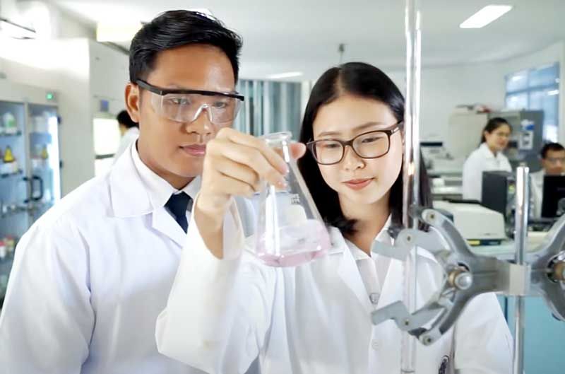 สจล.จับมือ ม.สแตรธไคลด์สกอตแลนด์  เปิดเคมีวิศวกรรมและอุตสาหกรรมครั้งแรก