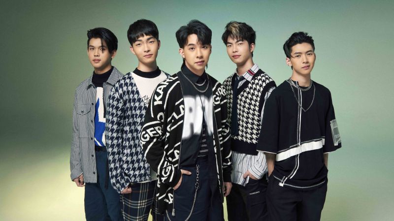 'FOOL STEP'ยกเครื่องปรับลุคใหม่ ส่งซิงเกิล 'Friendไม่ได้แปลว่าแฟน'#ใต้ความเป็นเพื่อน