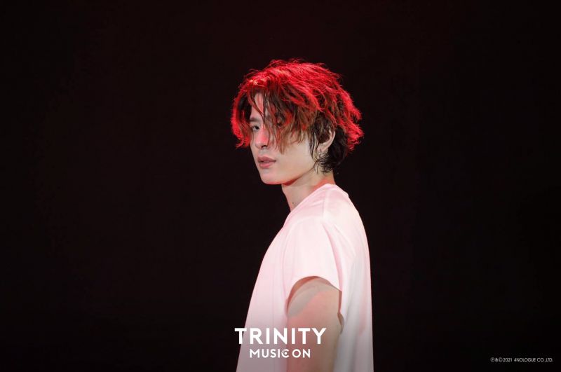 'ปอร์เช่ TRINITY'งัดเซอร์ไพรส์ โชว์สเต็ปเต้นดิบเท่  เขย่าใจ TWILIGHT ใน 'TRINITY MUSIC ON'