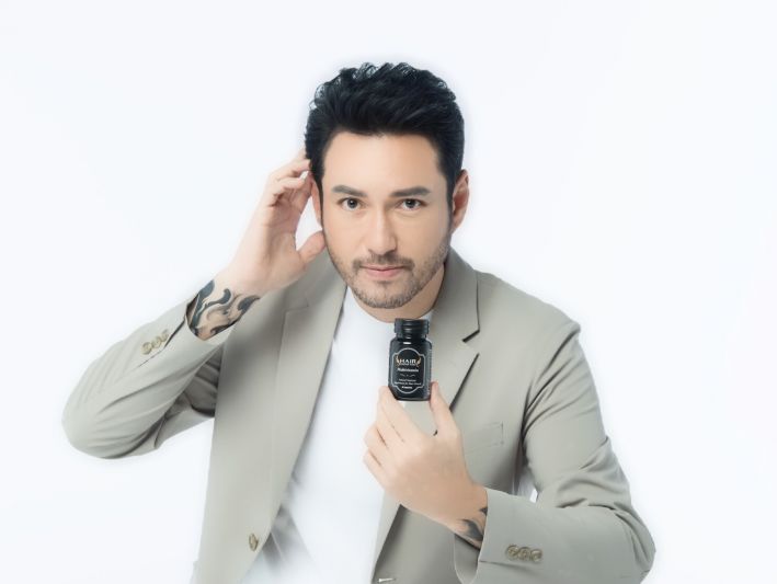 โควิดก็เอาไม่อยู่ ‼ HSC โตสวนกระแส เป้า 450 ล้าน ดึงพระเอกสุดเท่ “เจสัน ยัง” ขึ้นแท่นพรีเซ็นเตอร์