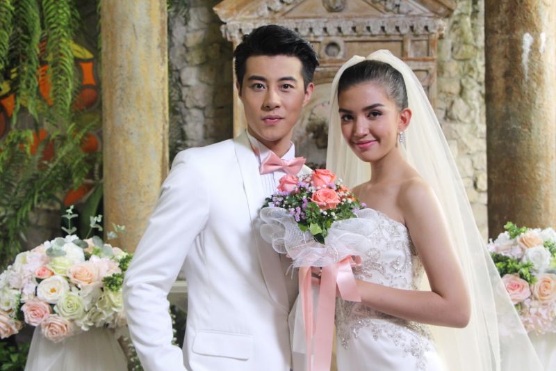 'แจ๊ค ซู'ควงแขน'จีน่า'เข้าพิธีวิวาห์สุดหวาน! ลุ้น ,'โม-มนชนก'สวมชุดเจ้าสาวคนต่อไป