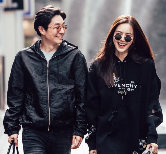 'บอย -เจี๊ยบ' ขออาสายื่นมือช่วยสุดกำลัง