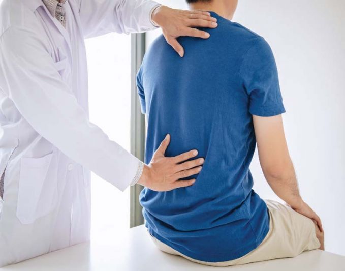 แนะ 5 วิธีสังเกตอาการโรคปวดหลังในผู้สูงอายุ