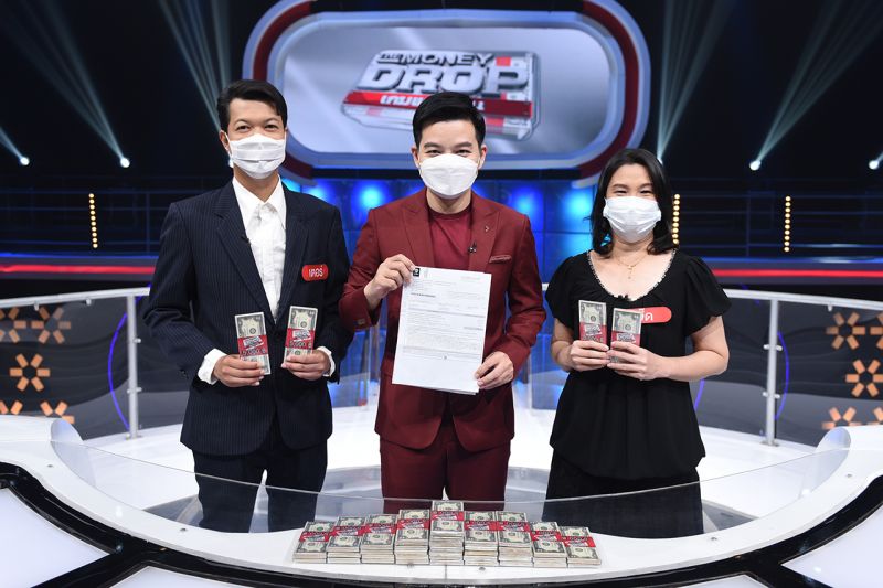 เอ วราวุธ– หนุ่ม อนุวัตเดินหน้าแจกไม่ยั้ง ส่งต่อพลังใจผ่าน 3 ช่วงพิเศษในรายการ “เกมแจกเงินฯ”