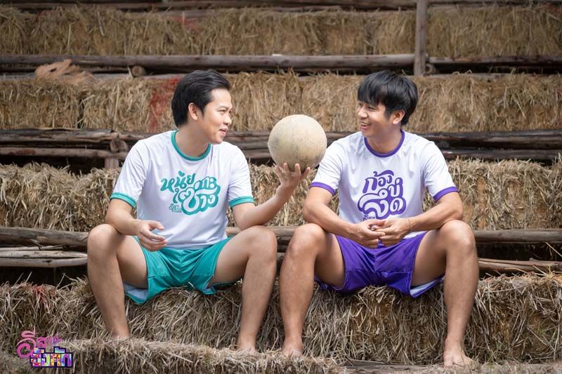 ‘ก้อง ห้วยไร่ ประกบ‘หลานหนุ่ย ลายไทย’  กับซิงเกิ้ลเพลง‘นักสู้ตีนเปล่า’