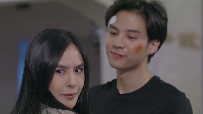 'แบงค์'รุกหนัก งัดทีเด็ดอ่านใจ 'พีค'