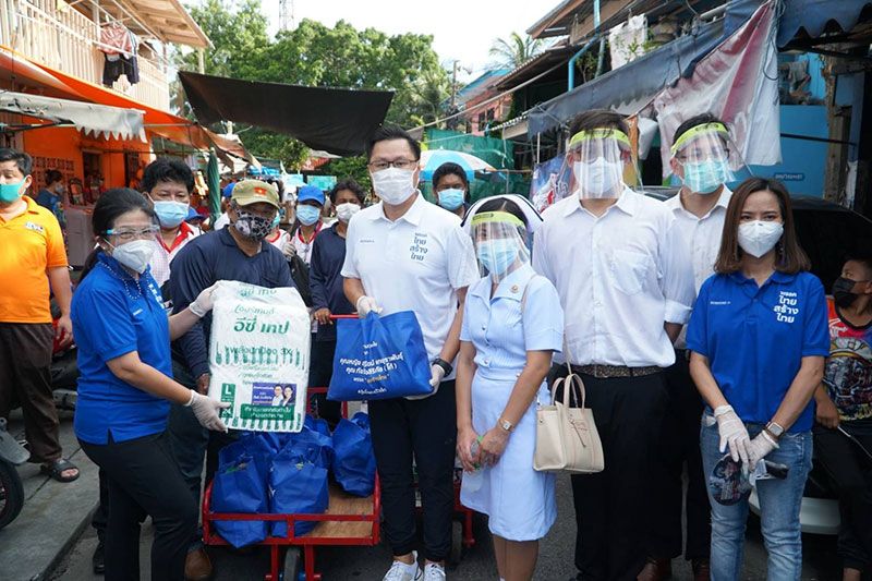'ไทยสร้างไทย'เปิดโครงการ'พาหมอเข้าชุมชน' ดูแลสุขภาพ ปชช. ประเดิมเขตคลองเตย-วัฒนา