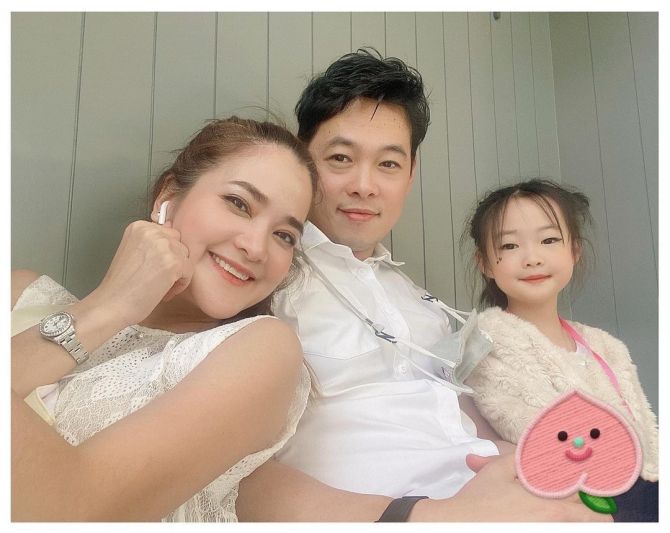 'ปอย ปวีณา' เปิดชีวิต 10 ปีที่หายจากวงการไปรับบทบาทแม่บ้าน