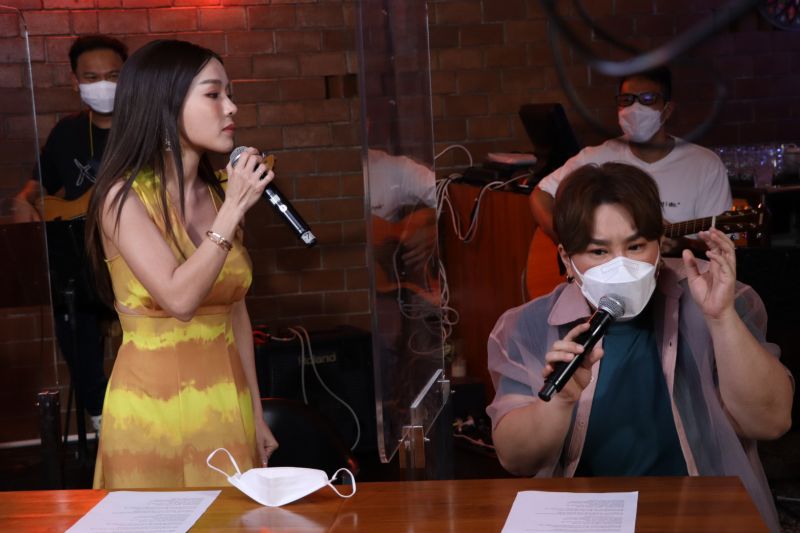 'แม่คิ้ม'หัวเราะลั่นร้าน!เจอคู่ซี้'แอร์-บุ๊คโกะ'แฉกันเอง ยับ?