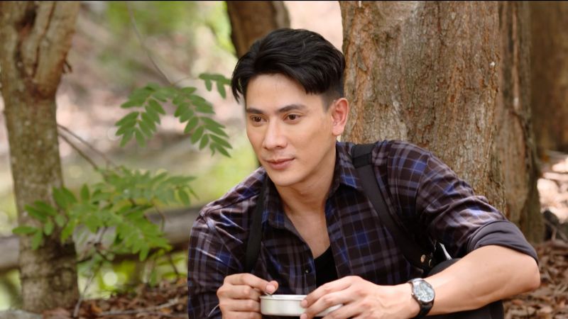 นายตำรวจหล่อมาดเข้ม ‘โอ๋-วิชยุตม์’ ใน ‘คทาสิงห์’