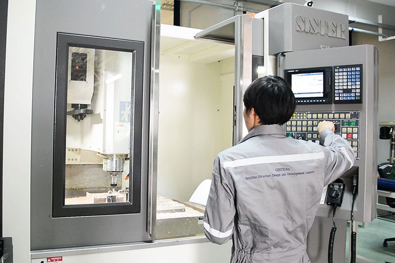 GISTDA เตรียมใช้ ‘เส้นใยกัญชง-ไบโอเรซิ่น’ ผลิตชิ้นส่วนดาวเทียมกระตุ้นอุตสาหกรรมอวกาศในประเทศ