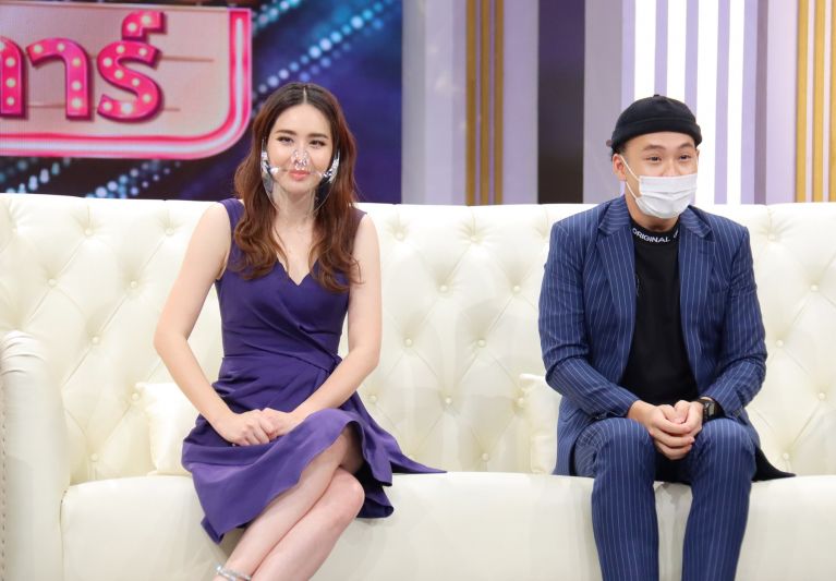 ‘นุ้ย สุจิรา’ สมมงดาวติ๊กต๊อก ชวนคู่ซี้ ‘ตั้ม วราวุธ’ เมาท์สนุก ใน 'ฮัลโหล ซุปตาร์'