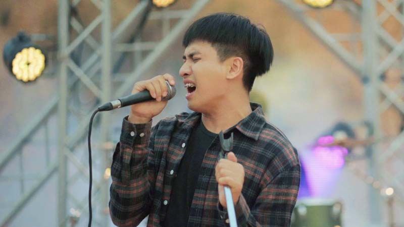 ‘เบนซ์ เมืองเลย’จับเพลงช้าบิ้วท์อารมณ์อยู่หมัด!!