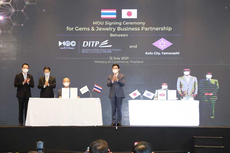 เซ็นแล้ว! Mini-FTAฉบับแรก พาณิชย์-ญี่ปุ่นจับมือดันอัญมณีไทยผงาดในตลาดโลก