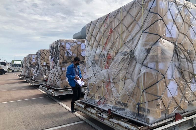 ถึงไทยแล้ว! ชุดตรวจโควิดด้วยตัวเองแบบโฮมยูส เตรียมกระจายร้านขายยาทั่วประเทศ