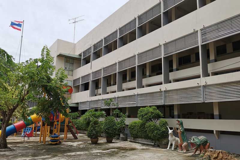 ฉะเชิงเทราลุยปรับโรงเรียนเทศบาล2 เป็นรพ.สนาม 100 เตียง