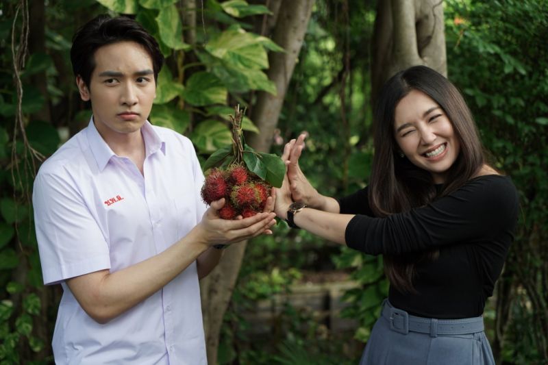 'เบลล่า' โชว์จังหวะขายขำ เข้าซีนกลัวขนเงาะ 'กองทัพ พีค'แอบฮาลั่น