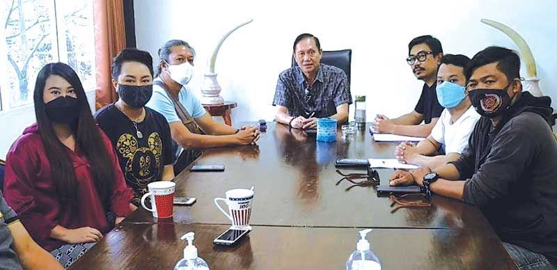 ‘ลูกทุ่งแม็กซาโก้’สถานีดนตรีไร้พรมแดนออกอากาศทั่วไทยออนไลน์ทั่วโลก