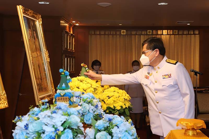 พระมหากรุณาธิคุณปกเกล้าชาว อว. 'ในหลวง'พระราชทานพระราชทรัพย์ส่วนพระองค์ สนับสนุนการดำเนินงานของโรงพยาบาลสนาม