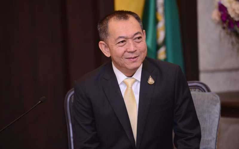 ‘เฉลิมชัย’เร่งช่วยชาวใต้  ดันราคามังคุดสี่โลร้อย