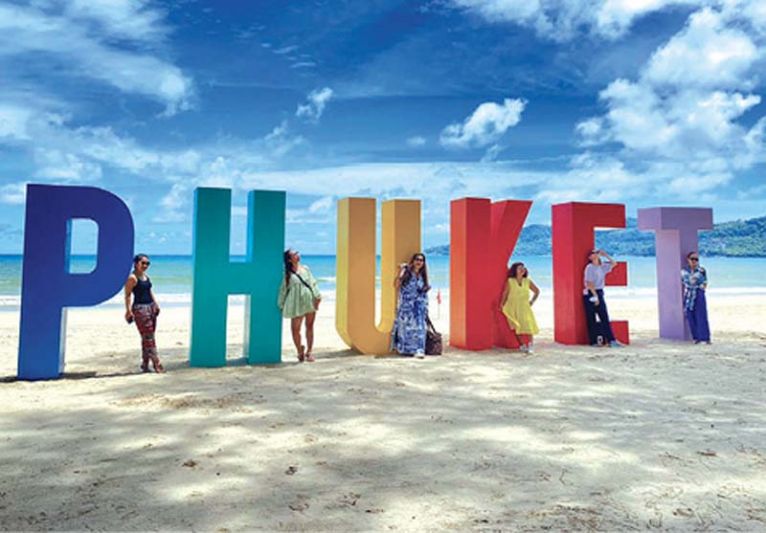 1 เดือน‘ภูเก็ตแซนด์บ็อกซ์’ไปได้สวย  รีสตาร์ท‘ธุรกิจ-จ้างงาน’ฝ่าวิกฤติโควิด-19