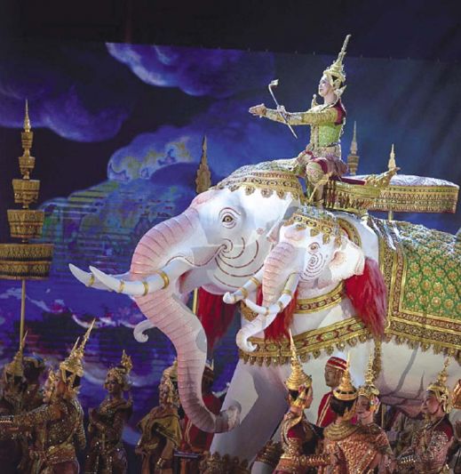 กลับมาให้ชมอีกครั้ง บันทึกการแสดงโขน  ศึกอินทรชิต ตอนพรหมาศ สุดอลังการ
