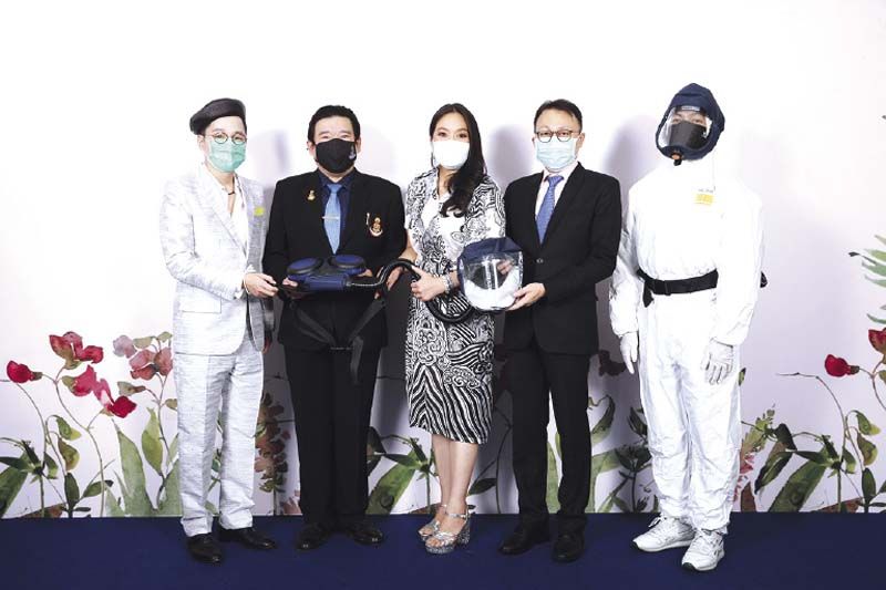 ครบรอบ 18 ปี ไฮโซปาร์ตี้ ชวนคนดังทำดี  ร่วมซื้อเครื่อง PAPR ให้ทีมแพทย์ ลดเสี่ยงสู้โควิด-19