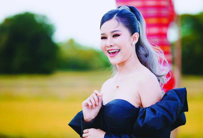 ‘อยากเอิ้นอ้ายว่าหลายใจ’มาแรง!! ‘แต้ว-สุกัญญา’ขอบคุณแฟนคลับ สปป.ลาว