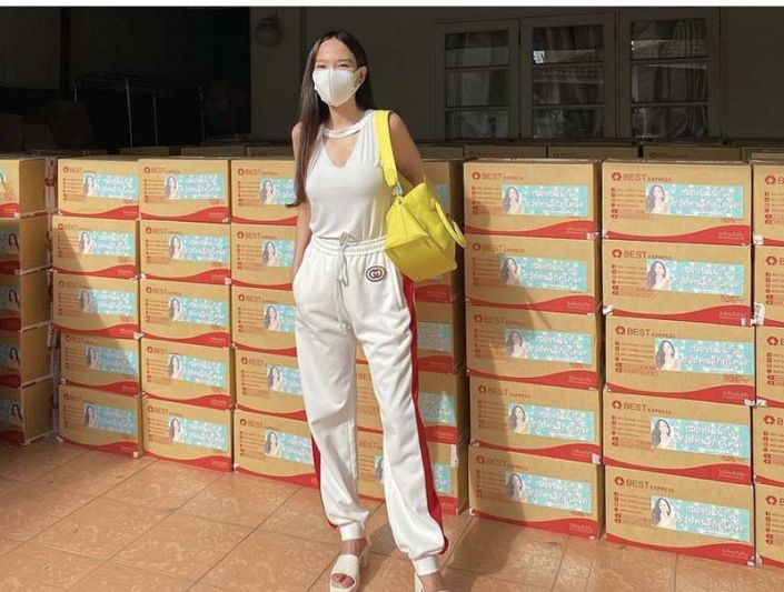 รวมน้ำใจเหล่านักแสดงช่อง 7HD ลงพื้นที่ช่วยเหลือในสถานการณ์โควิด-19