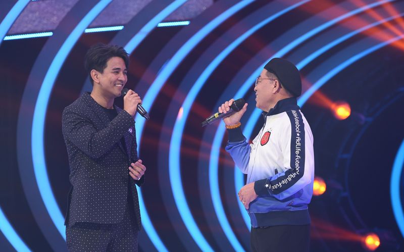 เข้ากันดีเวอร์'อี๊ดสุเทพ- กัน นภัทร' ร่วมฟีเจอริงเพลงดัง