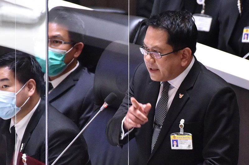 'จิรายุ'กวนโอ๊ย'บิ๊กตู่' ฝ่ายค้านถล่มอย่าโกรธ เป็นผู้นำต้องทนรับฟัง