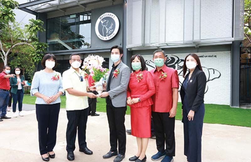 รายงานพิเศษ : นักธุรกิจหนุ่มเมืองระยองทุ่ม40ล้านสวนกระแสโควิด-19  เปิดเบเกอรี่ เฮ้าส์ ระดับพรีเมียม เอาใจสายคาเฟ่สุดชิล