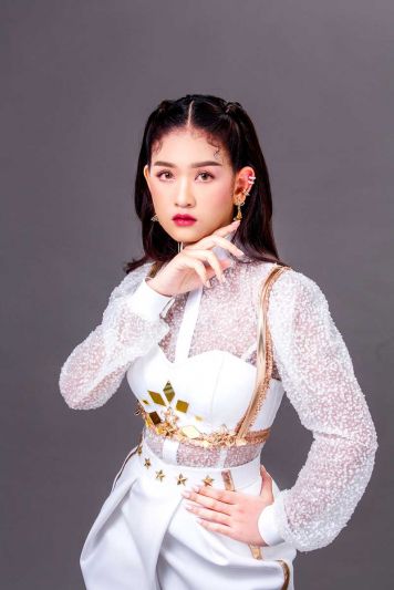 ‘เบลล์-นิภาดา’ ปลื้มเพลง ‘กล่องของขวัญ’ ทะยาน 10 ล้านวิว