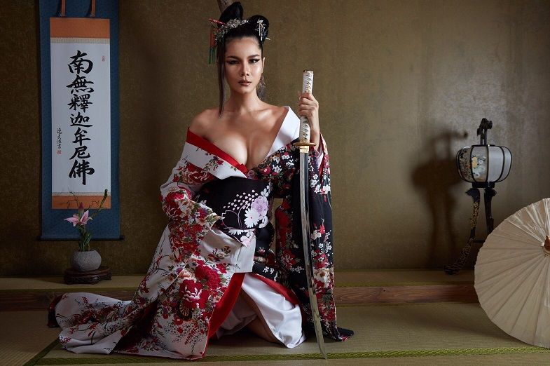 ฮอตแค่ไหนถามใจเธอดู 'แน๊ต เกศริน'คว้าพรีเซ็นเตอร์