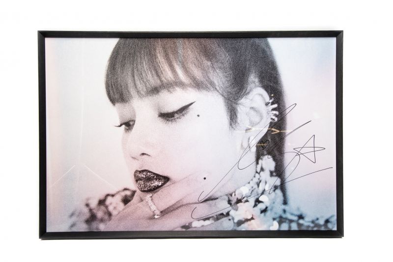 ‘ลิซ่า Blackpink, เฉินหลง, EXO, แต้ว, หมาก, เจมส์จิ’ ชวนร่วมประมูลของรัก สู้ภัยโควิด-19