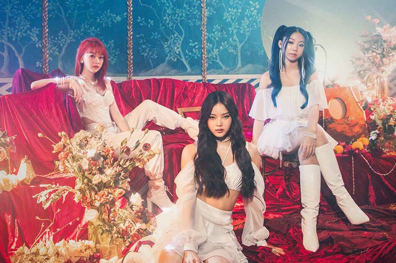 PiXXiE ศิลปิน 3 สาว เกิร์ลกรุ๊ป ส่งซิงเกิลใหม่ถูกใจสายมู พรหมลิขิตสร้างได้ด้วย'มูเตลู'