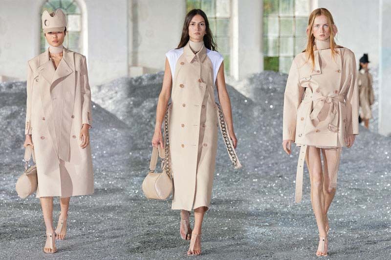 Burberry คอลเลคชั่นฤดูใบไม้ผลิและฤดูร้อน 2022