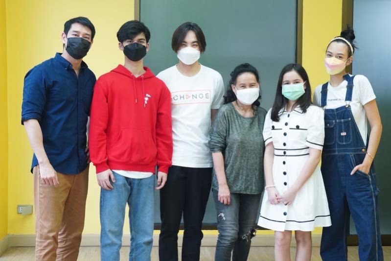 ‘ทิกเกอร์’ ขึ้นแท่นเป็นพระเอกเรื่องแรกในชีวิต  กับละครเรื่อง ‘สายรุ้ง’