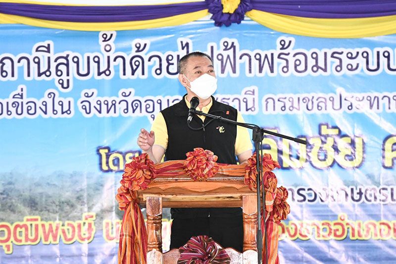 รมว.กษ.ลุยอุบลฯ ติดตามสถานการณ์น้ำ-สั่งกรมชลฯติดตามใกล้ชิด