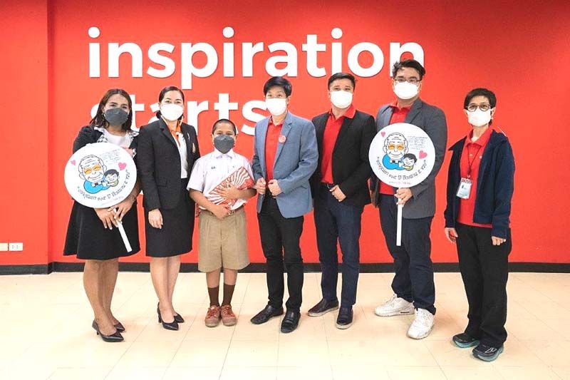 โครงการ‘จากคุณตา 105 ปี ถึงหลาน 5 ขวบ’  มอบหนังสือเพื่อเด็กที่ขาดแคลนกว่า 2,000 เล่ม