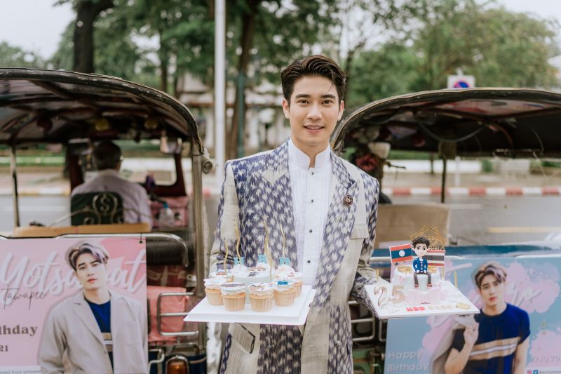 'ยูโร ยศวรรธน์'จัดเต็ม ทำบุญฉลองวันเกิดครบ 25 ปี