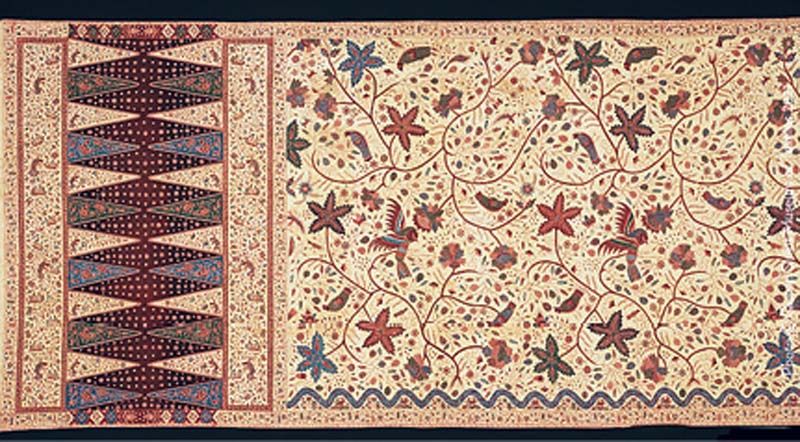 พิพิธภัณฑ์ผ้าฯจัดแสดงนิทรรศการผ้าบาติกในพระปิยมหาราชชุดใหม่  ชมผ้าบาติกทรงสะสมที่หาชมยาก และความงดงามหัตถศิลป์เลื่องชื่อจากชวา