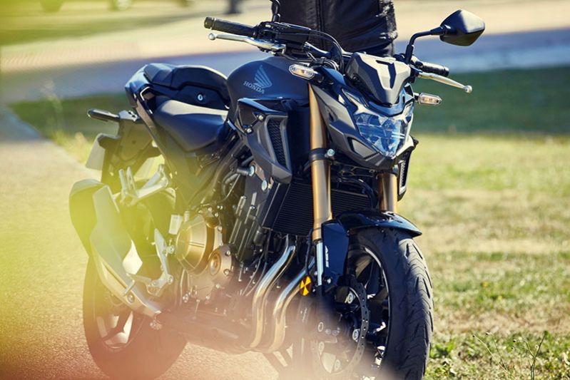 New Honda CB500F  เคาะราคาขาย 2.14 แสนบาท