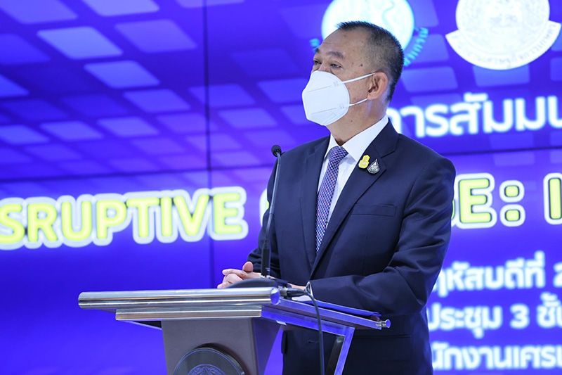 ‘เฉลิมชัย’ย้ำเกษตรกรไทยถึงเวลาต้องเปลี่ยน ฝากขรก.กระทรวงช่วยพลิกโฉมคุณภาพชีวิต