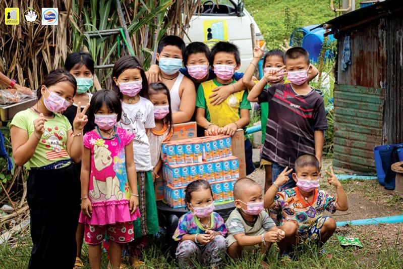 โฟร์โมสต์ส่งต่อรอยยิ้มให้เด็กไทยสู้ภัยโควิด-19 พร้อมผลักดันโครงการเพื่อสังคมที่ยั่งยืน