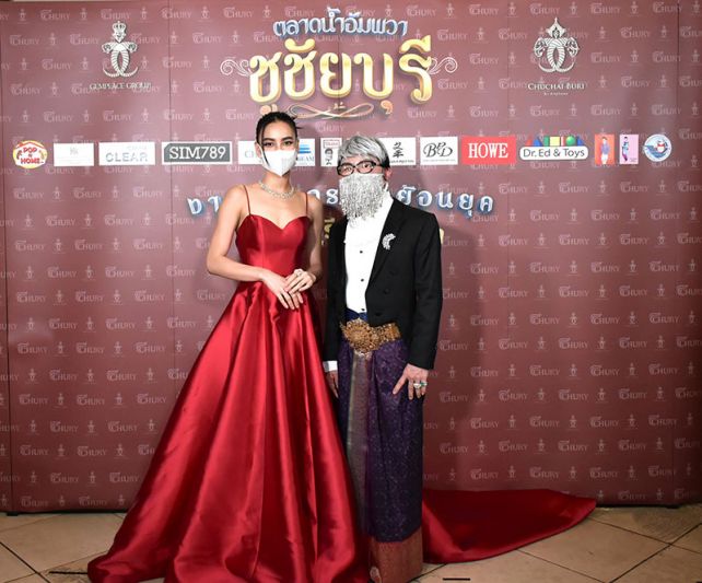 ‘ชูชัย’ จัดเต็มแฟชั่นโชว์เครื่องประดับเพชรกว่า 500 ล้านบาท